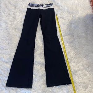 Lululemon pants